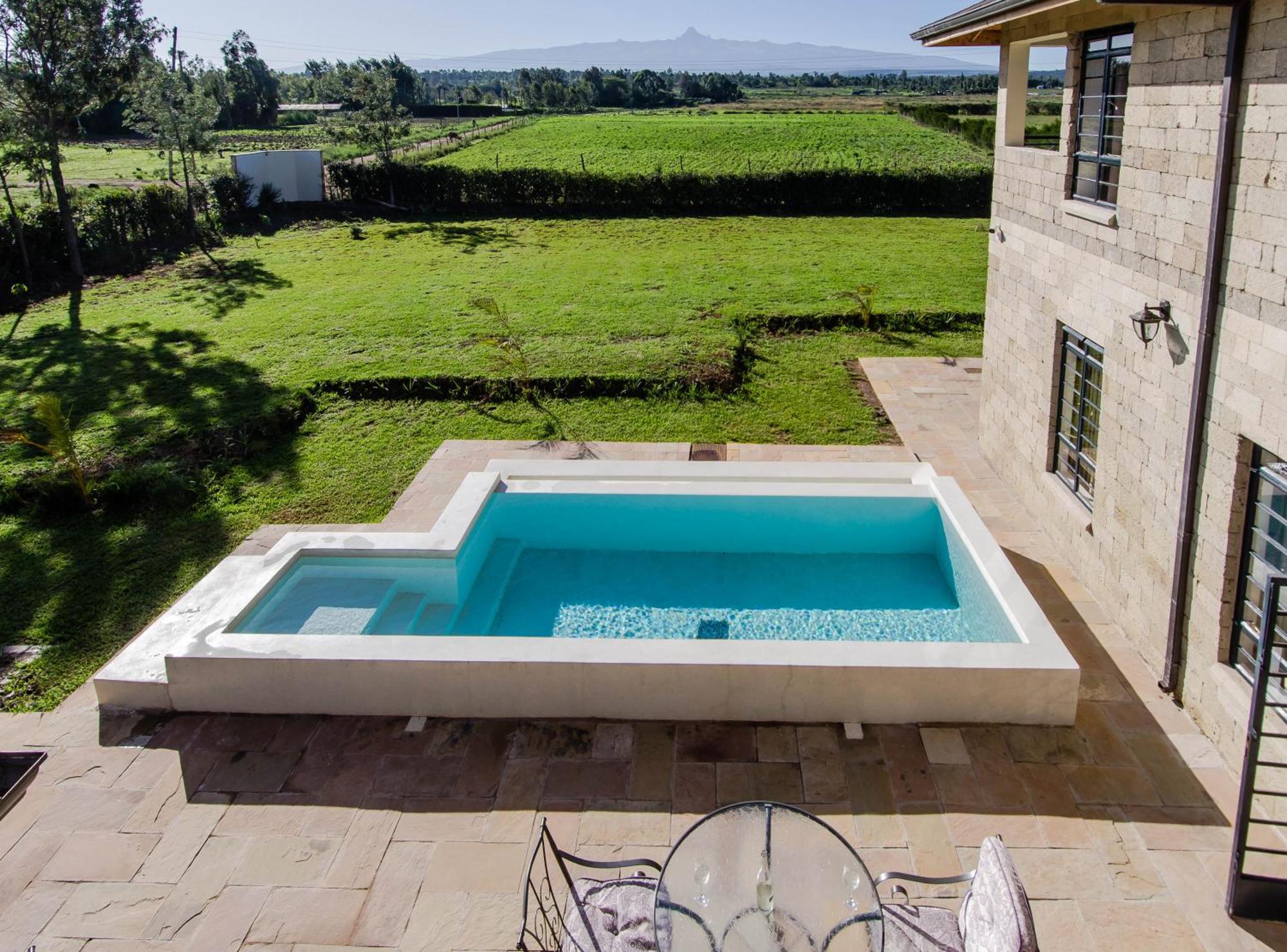 The Landing Nanyuki Cottages 外观 照片